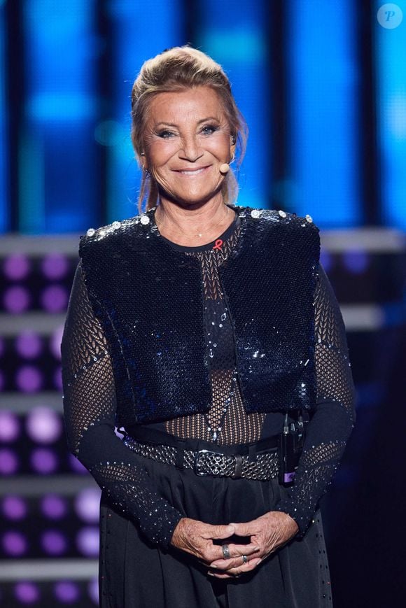 Elle s'est confiée à "Gala" et a indiqué ne pas vouloir en parler 
Exclusif - Sheila - Enregistrement de l'émission "Les 50 ans du Disco, les stars chantent pour le Sidaction" au Dôme de Paris, France, le 15 mars 2023, diffusée le 25 mars sur France 2. © Guirec-Moreau/Bestimage
