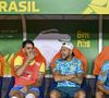 L'attaquant brésilien profite néanmoins de cette période pour développer en parallèle son empire financier.

RIO DE JANEIRO, BRÉSIL - 31 MAI : Lucas Paqueta (à gauche) et Neymar (à droite), du Brésil, rient ensemble sur le banc avant le match amical international opposant le Brésil au Panama au stade Maracana, le 31 mai 2026 à Rio de Janeiro, au Brésil © PsnewZ / Bestimage