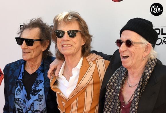 Le guitariste reconnaît que les deux hommes continuent de se disputer régulièrement, mais parviennent toujours à trouver un compromis.

Ronnie Wood, Mick Jagger et Keith Richards à l'événement "The Rolling Stones: In Conversation with Conan O'Brien", organisé au Weilin, à New York.

© Backgrid USA / Bestimage