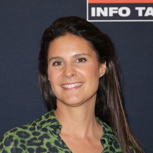 Elle est mère de quatre enfants et dans le cadre de son métier de journaliste, elle se lève aux aurores.

Apolline de Malherbe - Conférence de presse de la rentrée RMC à Paris le 2 septembre 2025. © Coadic Guirec/Bestimage
