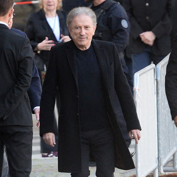 Michel Drucker aux obsèques de Nathalie Baye en l'église Saint-Sulpice à Paris le 23 avril 2026.

© Clement Prioli / Bestimage
