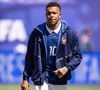 Cependant, Kylian Mbappé ignore totalement qu'il fait vivre malgré lui un enfer à un jeune homme âgé de 18 ans qui porte exactement le même nom que lui

Kylian Mbappé (France), n° 10. East Rutherford, New York-New Jersey, stade du New Jersey, États-Unis d'Amérique. Football, Coupe du monde, France contre Sénégal le 16 juin 2026. © PsnewZ/Bestimage