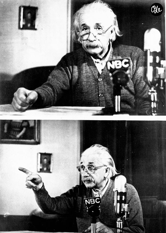 Le professeur Albert Einstein lors de son discours contre la bombe à hydrogène. Albert Einstein était un physicien théoricien allemand considéré comme le plus grand scientifique du XXe siècle. Il a reçu le prix Nobel de physique en 1921.  (Crédit image : ? Keystone Press Agency/ZUMA Press Wire)