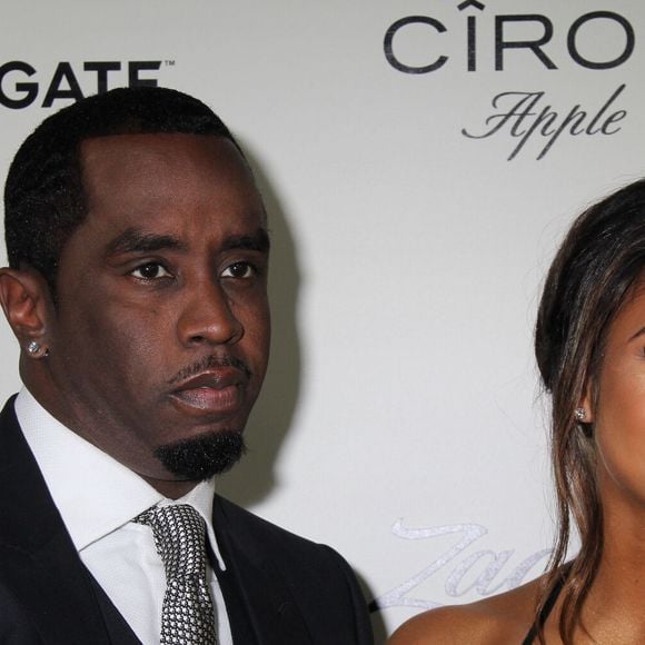 “Ce sont des mises en scène sexuelles. (...) Il filmait tout. Il donnait des ordres”, a-t-elle raconté à propos de P. Diddy lors de son procès

Sean 'P. Diddy' Combs et sa fiancée Cassie Ventura à la première de "The perfect match" à Los Angeles le 7 mars 2016.
© Clinton Wallace/Globe Photos via ZUMA Wire/Bestimage