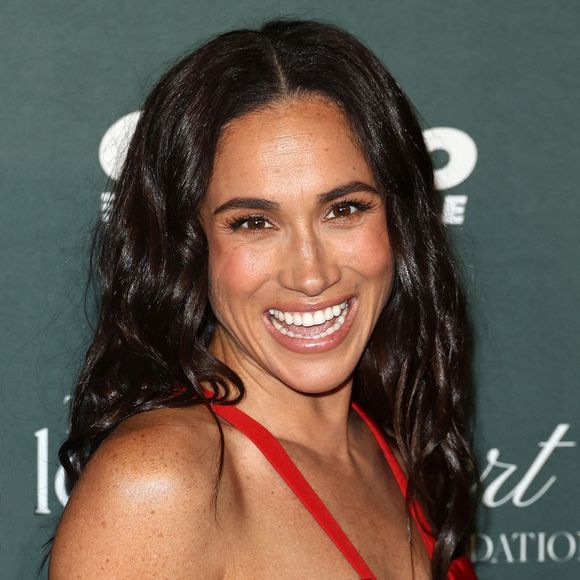 L'épouse du prince Harry a fait savoir qu'elle était particulièrement fan d'une station de radio. 

Meghan Markle arrive au gala de l'hôpital pour enfants 2024 de Los Angeles qui se tient à l'Event Deck du LA LIVE à Los Angeles, CA, États-Unis, le samedi 5 octobre 2024. © Rico Juan Pablo/SPUS/ABACA