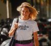La mère et la fille ont pétri la pâte avec beaucoup d'humour avant de la laisser reposer.

Julie Andrieu - Arrivées à l'enregistrement de l'émission "Vivement Dimanche" présentée par M. Drucker qui sera diffusée le 10 septembre 2023 sur France 3 au studio Gabriel à Paris, France, le 5 septembre 2023. © Christophe Clovis/Bestimage