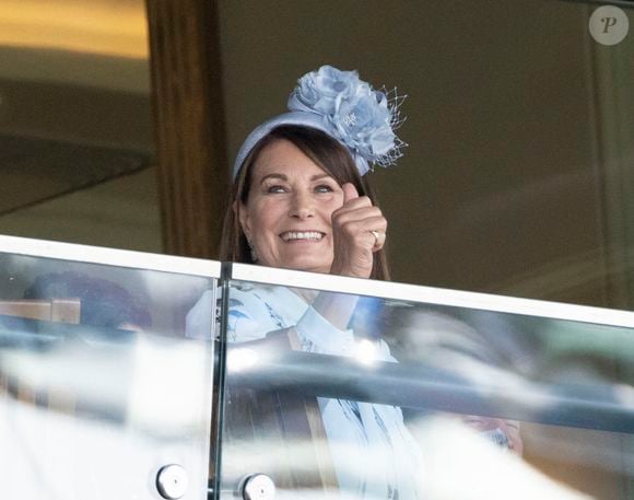 Carole Middleton - La famille royale d'Angleterre aux courses hippiques "Royal Ascot 2024" à Ascot. Le 19 juin 2024

Photo : GOFF INF / BESTIMAGE