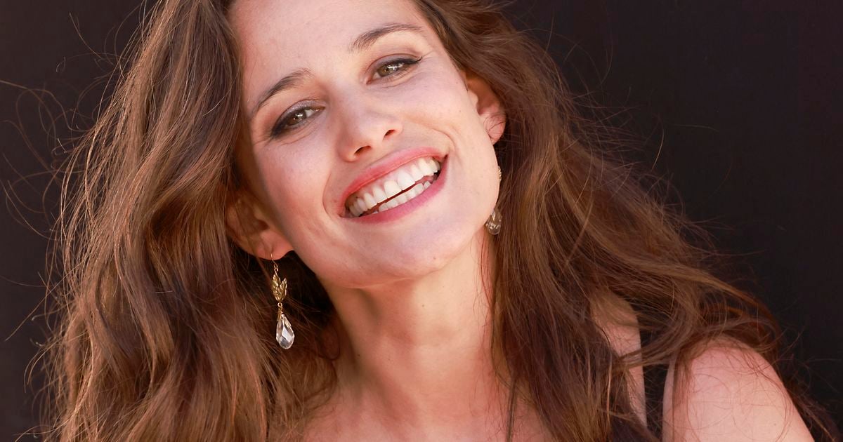 Lucie Lucas fait son entrée dans une série culte de TF1, ce que l'on sait -  Purepeople