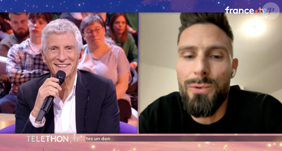 Olivier Giroud sur France 2 pendant le "Téléthon"