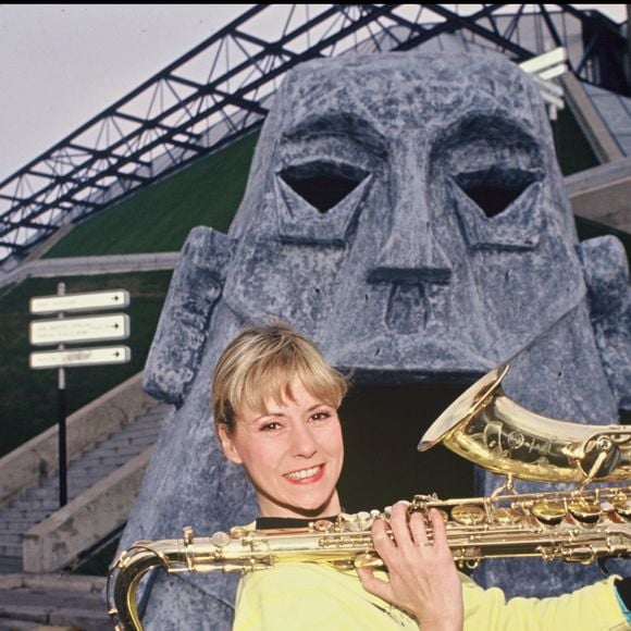 Dorothée devant le Zénith de Paris. AGENCE / BESTIMAGE