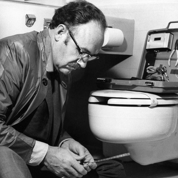 Archives - Gene Hackman sur le plateau du film Conversation secrète en 1974 © JT Vintage/ZUMA Press/Bestimage