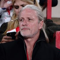 “Le visage de mon père qui se liquéfie” : Emmanuel Petit a perdu son frère, voici comment il l'a découvert