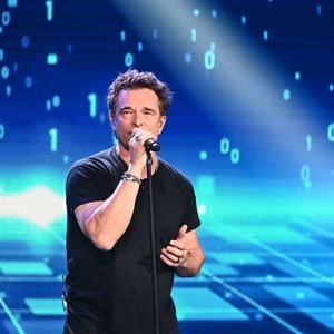 David Hallyday lors de l'enregistrement de l'émission "Famille je vous aime" présentée par M. Drucker et qui sera diffusée le 13 juin 2025 sur France 3, aux Studios rive gauche à Paris, France, le 15 avril 2025. © Clovis-Gaffiot/Bestimage