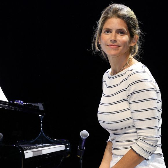 Alice Taglioni en concert au Théâtre d'Angoulême, lors de la 17ème édition du Festival du Film Francophone d'Angoulême (FFA). Le 31 août 2024
© Coadic Guirec / Bestimage