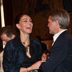 Emmanuel-Philibert de Savoie et Adriana Abascal semblent vouloir profiter du moment présent sans se poser de questions.

Emmanuel-Philibert de Savoie et Adriana Abascal au dîner de gala. Rome, Palazzo Ruspoli Dîner de gala pour le concert d'Omar Harfouch au Parlement italien. Italie. Photo par IPA/ABACAPRESS.COM