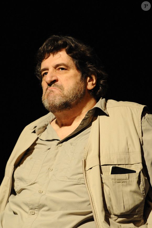 Jacques Frantz jouant la nouvelle pièce de Jose Pablo Feinmann 'Le crépuscule du Che' au Petit Montparnasse à Paris, France le 19 janvier 2011. Photo by Nicolas Briquet/ABACAPRESS.COM