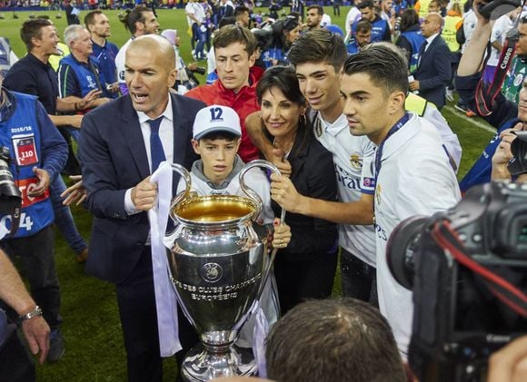 Zinedine Zidane, entraîneur du Real Madrid avec sa femme Véronique Zidane, ses enfants : Enzo Fernandez, Luca Zinedine Zidane Fernandez, Theo Zidane, Elyaz Zidane Fernandez, Cardiff, Wales, Great Britain , Juin 2017 Photo par Peter Schatz/Imago/ABACAPRESS.COM