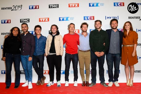 L'équipe de l'émission "Quotidien" : Salhia Brakhlia, Julien Bellver, Martin Weill, Etienne Carbonnier, Yann Barthès, Pablo Mira, Paul Larrouturou, Azzeddine Ahmed-Chaouch et Alison Wheeler - Soirée de rentrée 2019 de TF1 au Palais de Tokyo à Paris, le 9 septembre 2019. © Pierre Perusseau/Bestimage