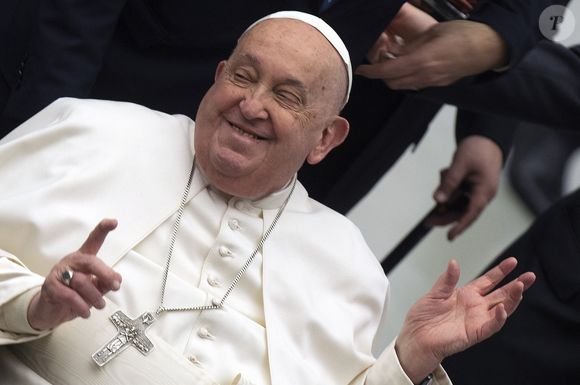 Le pape François lors de son audience hebdomadaire dans la salle Paul VI au Vatican, le 5 février 2025.