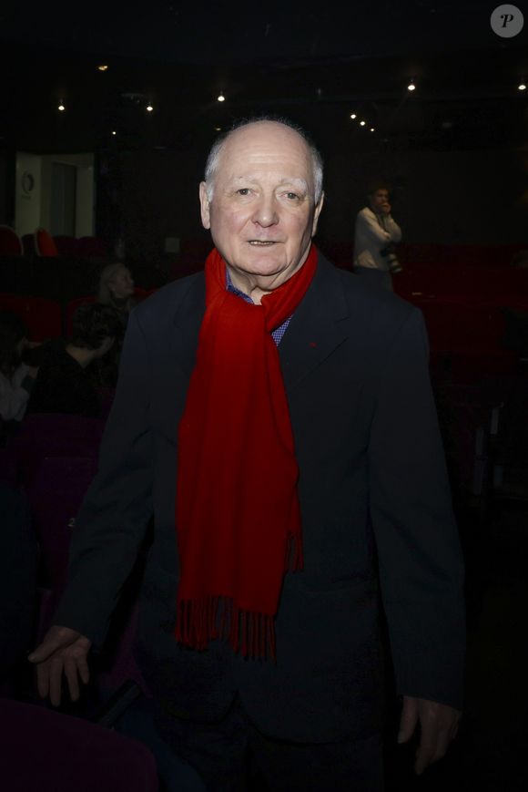 Aujourd’hui encore, Claude Lemesle continue de vivre de son art.

Exclusif - Claude Lemesle à l'occasion du concert de Michel Fugain et de sa femme Sanda à Bobino, Paris le 27 janvier 2025.

© Jack Tribeca / Bestimage