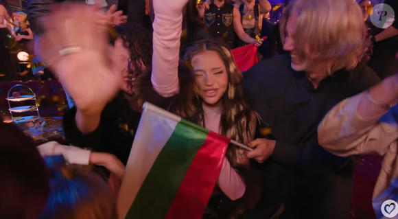 Le coucours a couronné la chanteuse Dara, offrant ainsi à la Bulgarie la toute première victoire de son histoire grâce au titre "Bangaranga".

Dara, la gagnante de l'Eurovision qui a représenté le Bulgarie