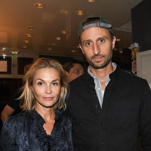 Les deux tourtereaux avaient d'ailleurs évoqué ce sujet, dans "C à vous", le 4 avril 2018. "Ce n'est pas possible sinon. C'est trop difficile", avait assuré Arié Elmaleh. 

Exclusif - Arié Elmaleh et son ex-compagne Barbara Schulz - Première de la pièce "La Souricière" lors de la réouverture du théâtre de la Pépinière après travaux à Paris le 10 septembre 2019. © Coadic Guirec/Bestimage