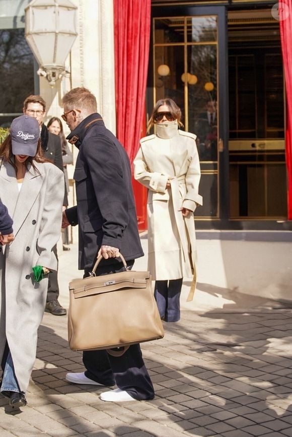 Victoria Beckham à Paris en mars 2025 Backgrid USA / Bestimage