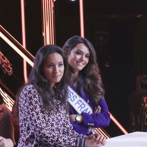 Elle évoque aussi au passage ses rapports difficiles avec certaines Miss durant son mandat...

Exclusif - Cindy Fabre (Miss France 2005 et nouvelle directrice de Miss France), Diane Leyre (Miss France 2022) - Sur le plateau de l’émission TPMP (Touche Pas à Mon Poste) présentée en direct par C.Hanouna et diffusée sur C8 - Paris le 19/09/2022 - © Jack Tribeca / Bestimage