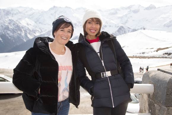 Béatrice de la Boulaye, Sonia Rolland pour Tropiques criminels. - Rendez-vous avec les actrices et acteurs de la 24ème édition du festival Tv de Luchon le 12 février 2022.

© Christophe Aubert / Bestimage