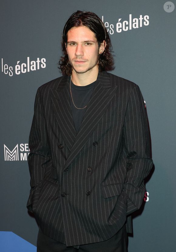 Si le dernier se fait discret, Abraham entre dans la lumière à 28 ans
Abraham Wapler - Photocall de la remise des prix lors du Festival Séries Mania "Les Éclats" à la Gaîté Lyrique à Paris le 12 decembre 2023. Cette soirée de remise de prix met en lumière les talents les plus prometteurs de l’année dans quatre catégories : Révélation Scénario, Révélation Réalisation, Révélation Actrice, Révélation Acteur. © Coadic Guirec / Bestimage
