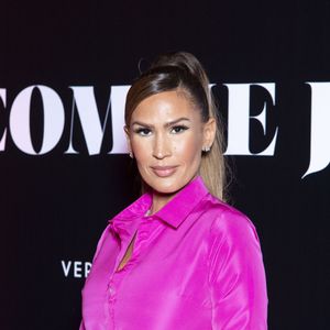 La chanteuse reconnaît d’ailleurs qu’il lui était "hyper compliqué de trouver quelqu’un", la célébrité la poussant à douter de la sincérité de ses prétendants.

Vitaa au photocall de la soirée "Unis comme jamais" au profit de l'Unicef, au pavillon Cambon à Paris. Le 8 novembre 2021.
© Pierre Perusseau / Bestimage