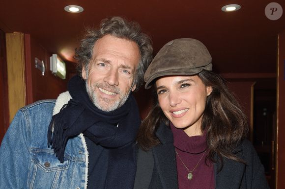 Après leur séparation, l’acteur a rencontré Ursula, une jeune femme de 18 ans, sur un tournage :  ils ont eu trois enfants.

Stéphane Freiss et sa femme Ursula - Représentation de la pièce "Les Monologues du Vagin" au théâtre le Comédia à Paris. © Guirec Coadic/Bestimage.