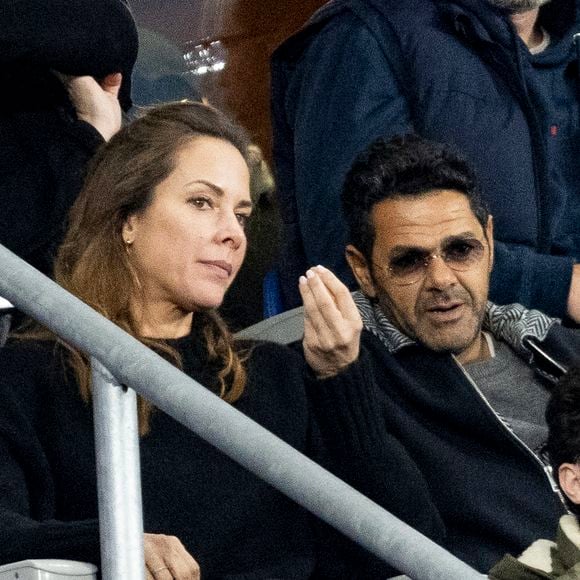 Jamel Debbouze est une légende vivante de la scène humoristique en France

Jamel Debbouze avec sa femme Mélissa Theuriau - Célébrités dans les tribunes du quart de finale de la Ligue des Nations de l'UEFA "France - Croatie (2-0 / tab 5-4)" au Stade de France à Saint-Denis. © Cyril Moreau/Bestimage