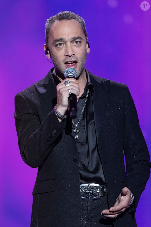 Exclusif - Jean-Baptiste Guégan pour les surprises de l'enregistrement de l'émission "La Boîte à secrets", présentée par F.Bollaert et diffusée le 16 janvier 2026 sur France 3, dans les studios du Lendit à Saint-Denis, France, le 16 décembre 2025. © Cyril Moreau/Bestimage