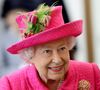 La maman de Charles O'Hagan, Mary, fut la dame d'honneur de la princesse Elizabeth entre 1944 et 1947 avant qu'elle ne soit nommée dame d'honneur supplémentaire jusqu'en 1949, détaille le "Daily Mail". Elle fut aussi l'une de ses amies proches.
La reine Elizabeth II d'Angleterre en visite au "National Institute of Agricultural Botany" à Cambridge, à l'occasion du centenaire de la société. Le 9 juillet 2019. EXPRESS SYNDICATION / BESTIMAGE