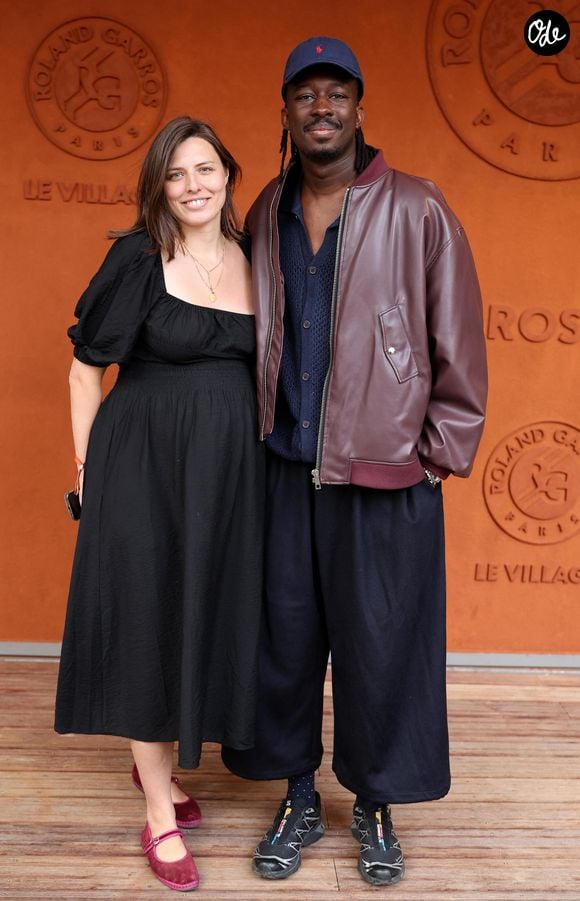 Mory Sacko et sa compagne Emilie Rouquette au village lors des Internationaux de France de Tennis de Roland Garros le 3 juin 2026

© Jacovides / Moreau / Bestimage