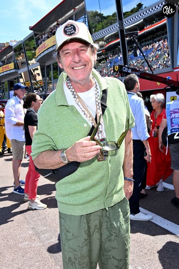 Jean-Luc Reichmann dans les paddocks du Formula 1 Louis Vuitton Grand Prix de Monaco 2026, à Monte Carlo, Monaco, le 6 juin 2026. © Bruno Bebert/Bestimage