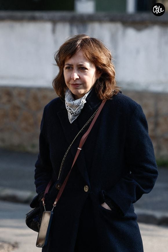 Valérie Bonneton - Arrivées aux obsèques de Bruno Salomone en l'église Sainte-Anne de Polangis de Joinville-le-Pont (Val-de-Marne) le 23 mars 2026. © Cyril Moreau Dominique Jacovides / Bestimage