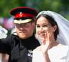 "La reine a également demandé pourquoi Meghan avait besoin d'un voile pour le mariage"

Le prince Harry, duc de Sussex, et Meghan Markle, duchesse de Sussex, en calèche au château de Windsor après la cérémonie de leur  mariage au château de Windsor, Royaume Uni, le 19 mai 2018.