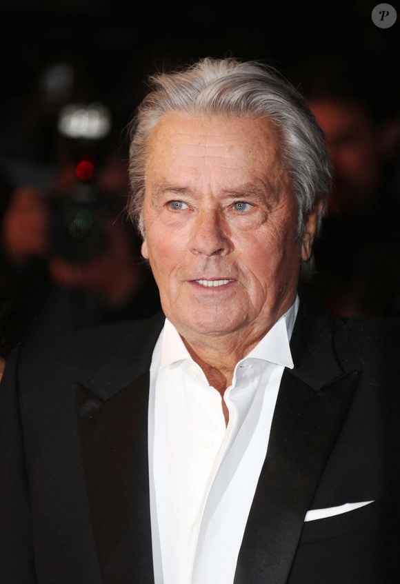 A l'international, Alain Delon aura eu le mérite de marquer des milliers de cinéphiles... Alain Delon à Cannes, France. (Agence / Bestimage).