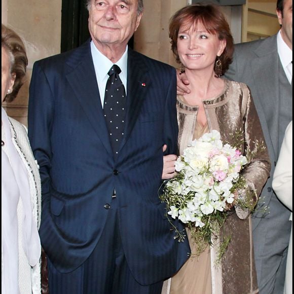 Bernadette Chirac, Jacques Chirac, Claude Chirac et Frédéric Salat Baroux au mariage de Claude Chirac et Frédéric Salat Baroux à la mairie du VIème arrondissement de Paris, le 11/02/2011. Crédit Jacovides-Bordenave / Bestimage
