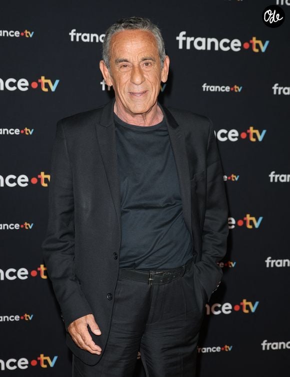 Thierry Ardisson au photocall pour la conférence de presse de rentrée de France TV à la Grande Halle de la Villette à Paris, France, le 11 juillet 2023. © Coadic Guirec/Bestimage