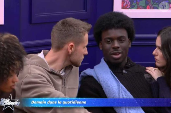 Trois groupes différents sont passés devant les professeurs à l'occasion des évaluations

Quelle équipe va parvenir à gagner l'immunité des professeurs ?