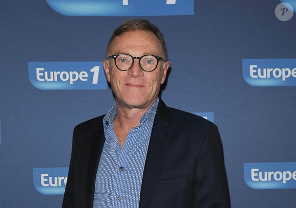 L'animateur lancera son podcast en 2026

Christophe Hondelatte - Conférence de rentrée de la radio Europe 1 à Paris le 10 septembre 2019. © Coadic Guirec/Bestimage