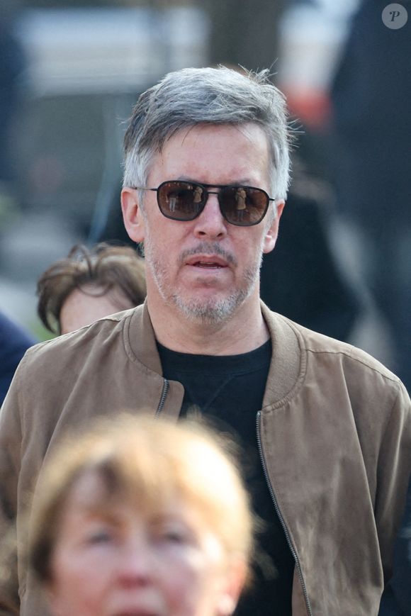 Jean-Luc Lemoine - Arrivées aux obsèques de Bruno Salomone en l'église Sainte-Anne de Polangis de Joinville-le-Pont (Val-de-Marne) le 23 mars 2026. © Cyril Moreau - Dominique Jacovides / Bestimage