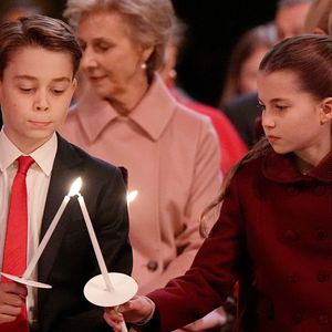 Le prince George de Galles et la princesse Charlotte de Galles - La famille royale d'Angleterre assiste à la messe "Together At Christmas Carol" à l'abbaye de Westminster à Londres, Royaume-Uni, le 6 décembre 2024. Julien Burton / Bestimage