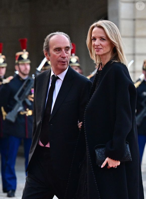 Xavier Niel et sa compagne Delphine Arnault, Pdg de Dior - Arrivées au dîner d'état au palais de l'Elysée à Paris donné en l'honneur du roi et de la reine de Danemark le 31 mars 2025.

© Christian Liewig / Bestimage
