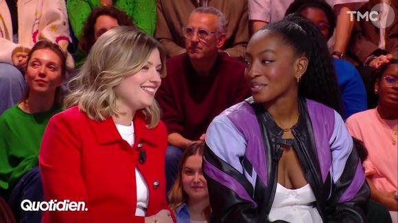Ebony et Marine de la "Star Academy 2024" sur le plateau de "Quotidien", le 27 janvier 2025