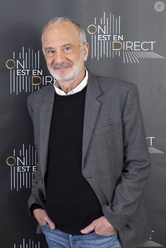 Un deuxième livre sur l'affaire va sortir, "Anatomie d'une prédation"

Exclusif - Gérard Miller - Backstage de l'enregistrement de l'émission "On Est En Direct (OEED)", présentée par L.Ruquier et L.Salamé, et diffusée en direct le 2 avril sur France 2
© Jack Tribeca / Bestimage