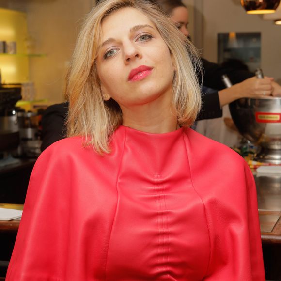 Amandine Bourgeois lors de la première de « Résurrection » à la SACD (Société des auteurs et compositeurs dramatiques) à Paris, le 25 octobre 2018.
© Christophe Clovis /Bestimage